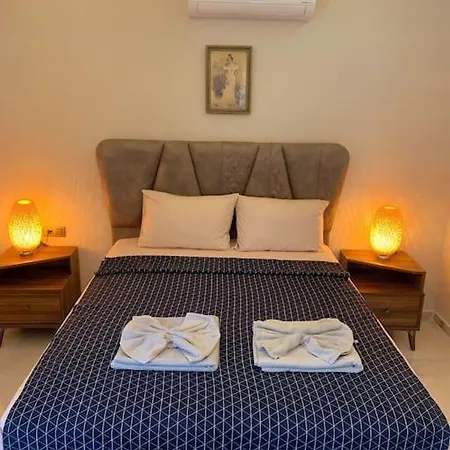 Lux In Nature Ekolia 别墅 *